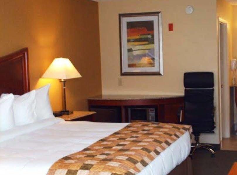 Atkinson Inn & Suites Lumberton Εξωτερικό φωτογραφία