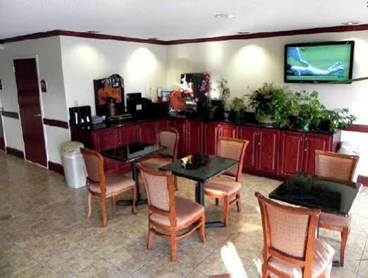 Atkinson Inn & Suites Lumberton Εξωτερικό φωτογραφία